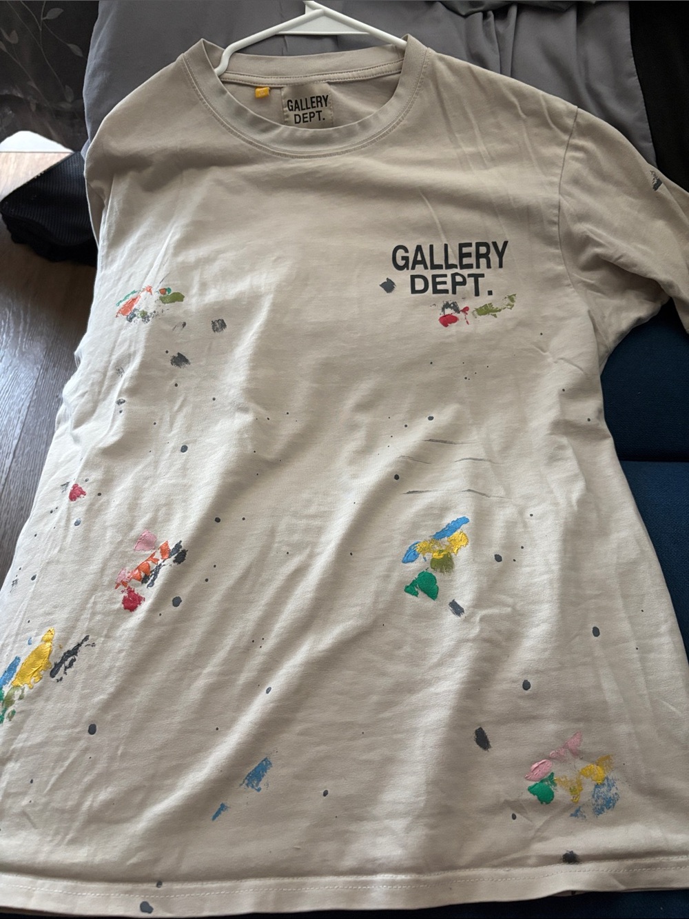 Gallery Dept Paint-Splatter Tee — Beige Medium